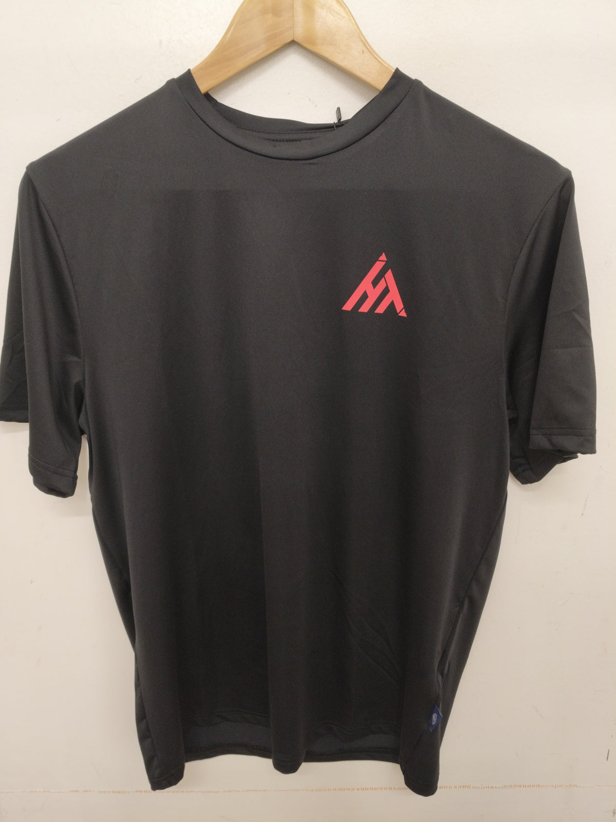 Active Tech Block T-Shirt Black Red
